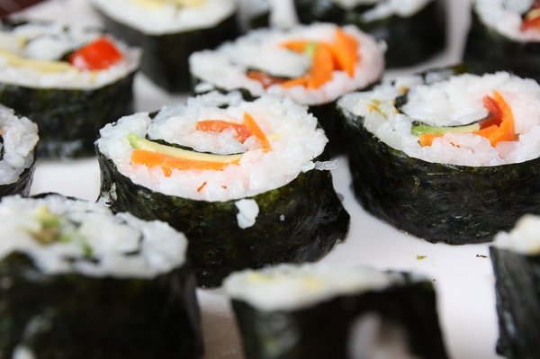 L'art du sushi végan : techniques et astuces